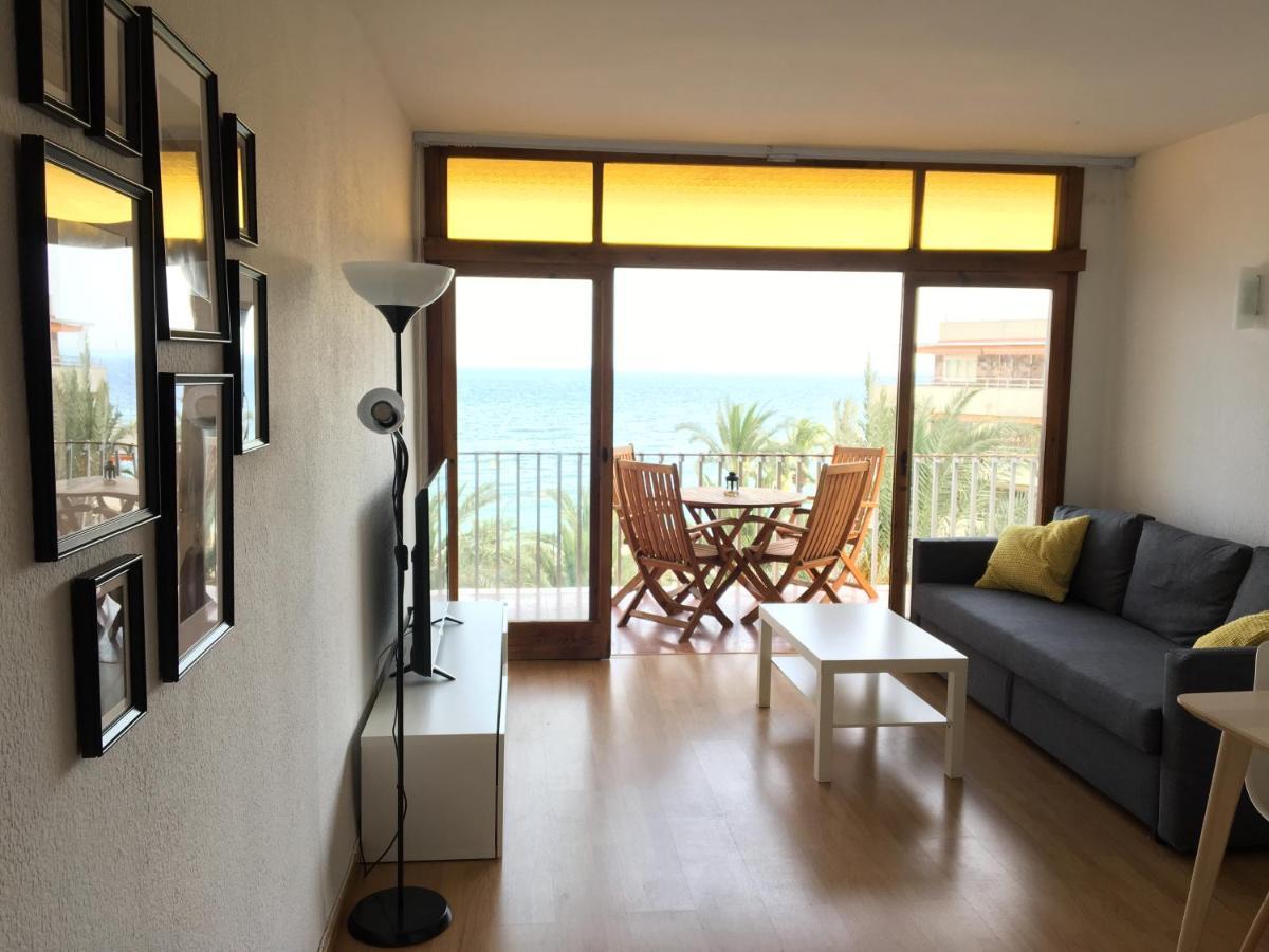 Apartamento Con Vistas Al Mar. Primera Linea De Playa. 아구아둘세 외부 사진